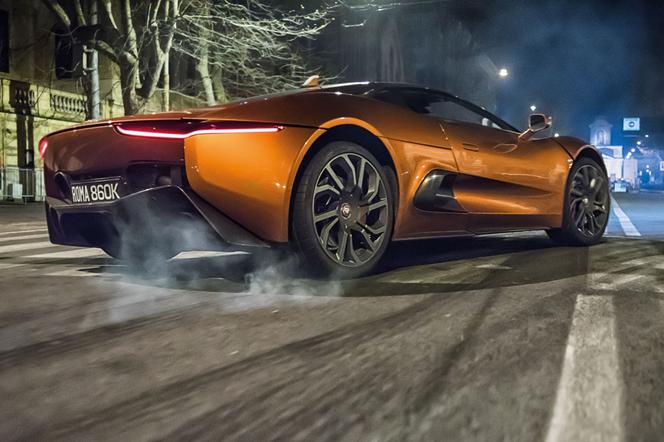 Jaguar C-X75 z filmu "Spectre"