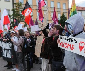 W Warszawie odbył się antyimigrancki marsz i kontrmanifestacja. Pojawiło się kilka tysięcy osób