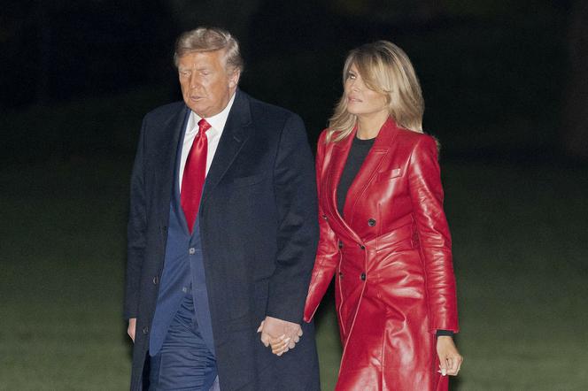 Melania Trump spędziła Sylwestra z mężem! Kryzys? O nie! [WIDEO]