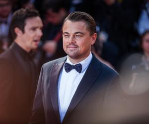 Jeszcze nowsza dziewczyna DiCaprio! 25-latka rzuciła męża dla Leo?!