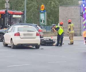 Wypadek na Mokotowie. Kierowca skutera trafił do szpitala 
