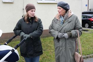 	Barwy szczęścia, odcinek 3019. Sofia (Valeri Guliaieva), Józefina Rawicz (Elżbieta Jarosik)