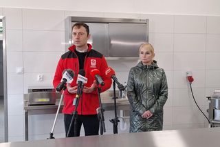 Z darmowych posiłków skorzystają seniorzy. Diecezjalna Caritas rusza z Pocztą Obiadową