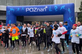 Za nami 19. edycja biegu „Policz się z cukrzycą”. Pomimo deszczu chcieli wesprzeć WOŚP [GALERIA]