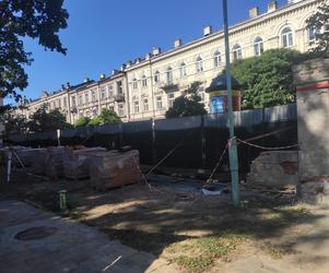 Remont frontu budynku Miejskiej Biblioteki Publicznej