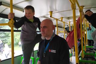 Uczuś wystartował! Dojedzie do dzieci z Torunia i okolic