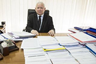 Z tego sondażu Donald Tusk nie będzie zadowolony. PiS wraca do władzy za dwa lata