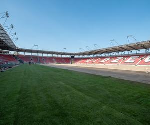 Nowa murawa na stadionie Widzewa