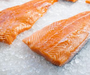 Świeża czy mrożona - która ryba będzie zdrowsza? Eksperci odpowiadają