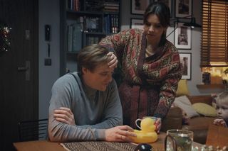 M jak miłość, odcinek 1860: Olek (Maurycy Popiel), Aneta (Ilona Janyst)