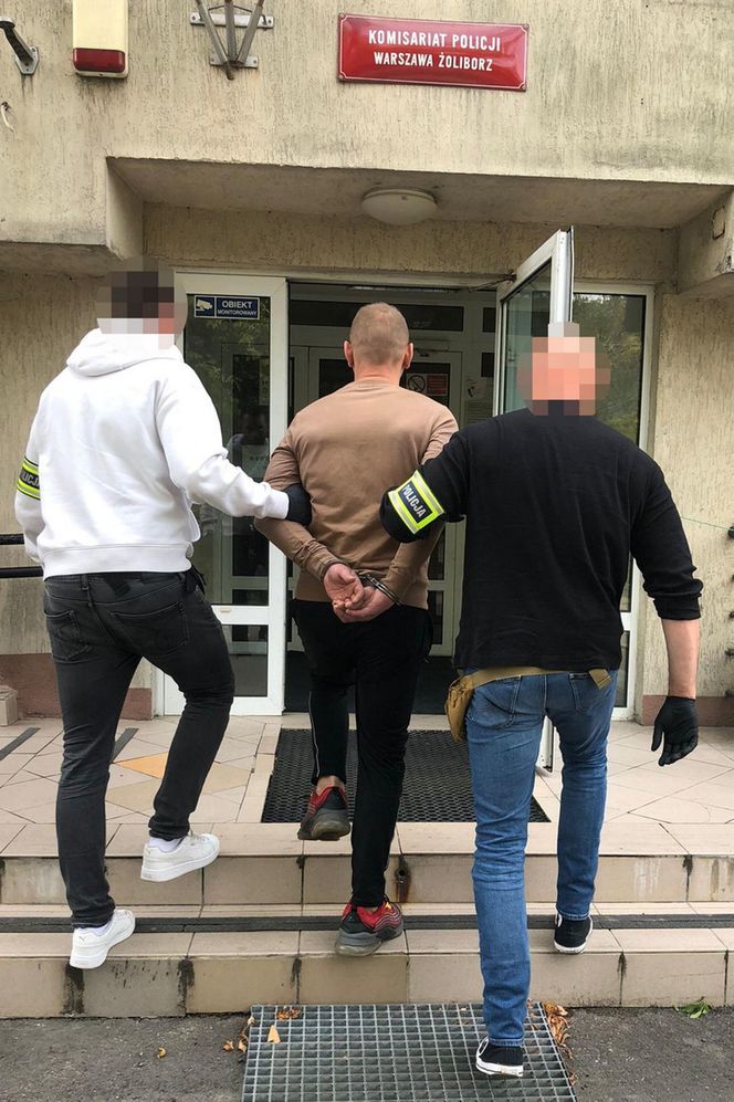 „Całe społeczeństwo doświadcza kryzysu”