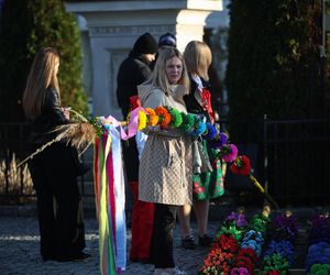 Wyjątkowa wieś w Małopolsce. Ma najpiękniejsze i największe palmy wielkanocne 