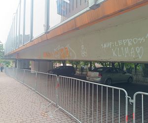 Estakada na Rynkiem w Chorzowie wyłączona z ruchu. Miasto czeka drogowy paraliż