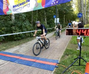 Kilometry Pomocy Michelin 2024. Sportowe emocje na plaży miejskiej w Olsztynie. Zobacz zdjęcia!