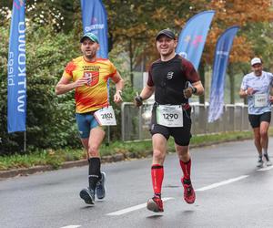 22. Poznań Maraton za nami. Tysiące biegaczy na ulicach Poznania 