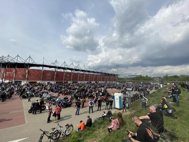 W Łodzi motocykliści rozpoczęli sezon. To jedyna taka impreza w Polsce