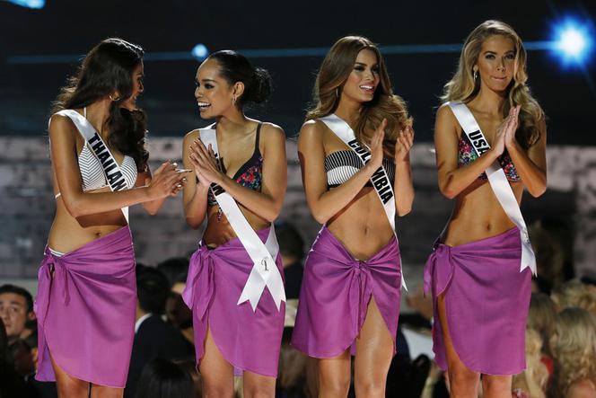 Miss Universe 2015 w bikini!