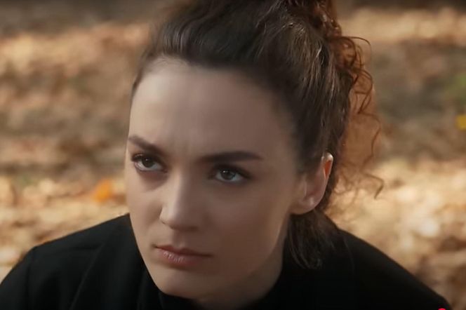 Czy przyrodni brat ją zabije? 