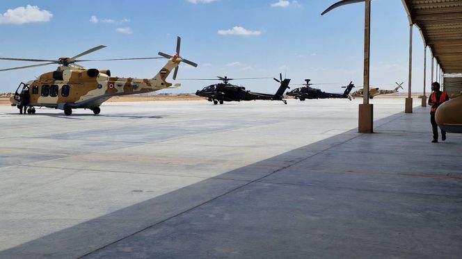 Grecja ma problem z Apache i liczy na amerykańskie nadwyżki. Ateny chcą pozyskać 30 śmigłowców AH-64D