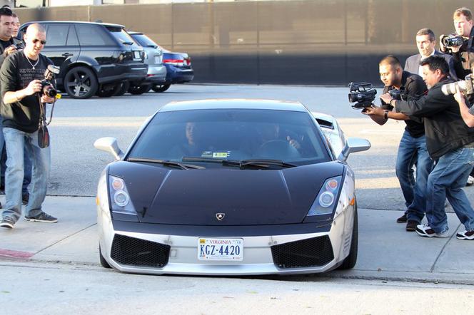 Chris Brown w Lamborggini Gallardo