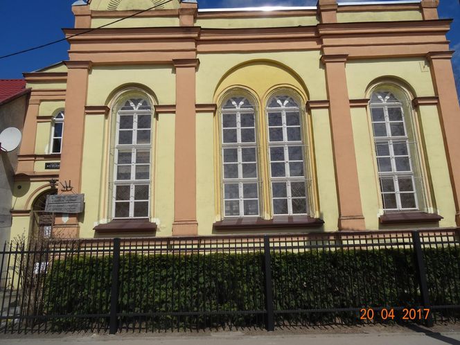 Barczewska synagoga pięknieje w oczach. Rusza drugi etap rewitalizacji zabytku [ZDJĘCIA]