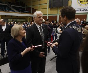 Te pary przeżyły w małżeństwie ponad 50 lat. Prezydent ich za to nagrodził