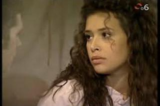 Angie Cepeda zagra u Vegi w Kobiety Maffi