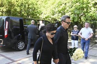 Katarzyna Cichopek na pogrzebie Andrzeja Precigsa