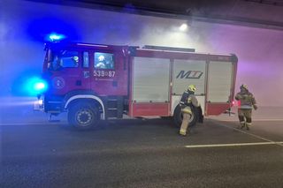Tunel na Zakopiance został zamknięty. Przeprowadzono specjalną akcję służb ratunkowych