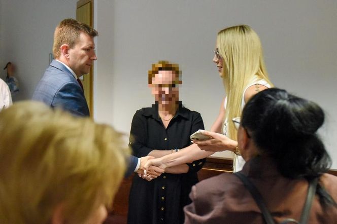 Rozprawa rozwodowa Marianny i Łukasza Schreiberów