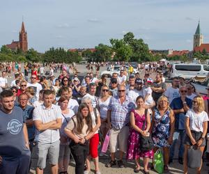 ​Dla fanów motoryzacji i dla małej Hani. W sierpniu Moto Piknik w Śmiglu