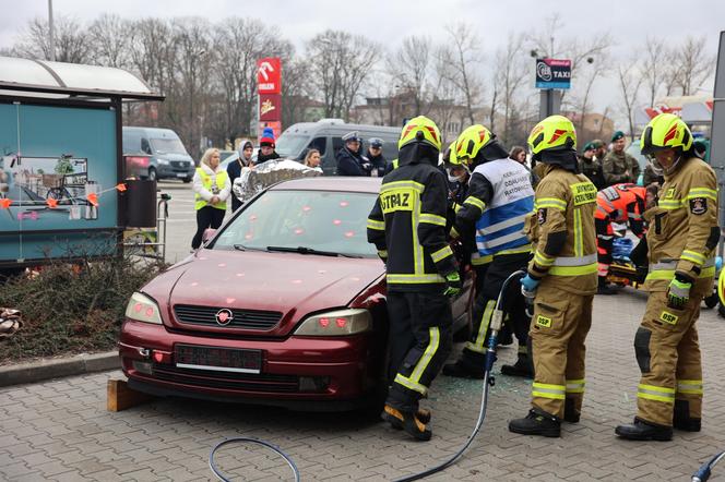 Inscenizacja wypadku, głaskanie alpak i koncerty. Tak gra Wielka Orkiestra Świątecznej Pomocy w Lublinie! 