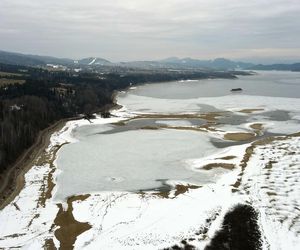 Podwodna wieś w Małopolsce. Pod Jeziorem Czorsztyńskim odnaleziono ruiny domów