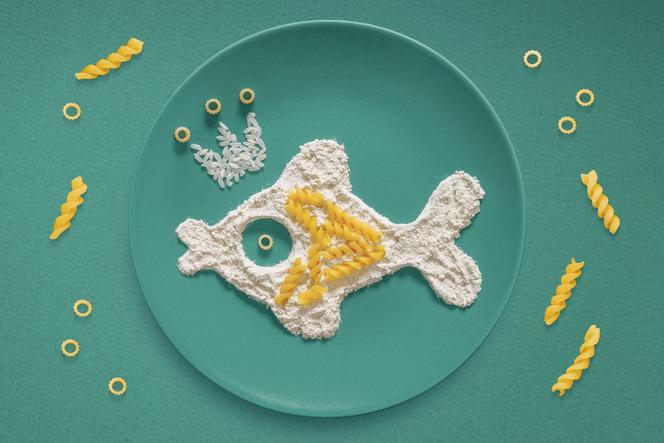 Stoliczku, nakryj się! Pomóż zapełnić stoły osób potrzebujących nie tylko w Święta. Bo głód to nie bajka