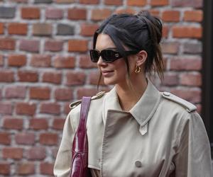 Kendall Jenner pokazała nagie piersi! Najdroższa modelka świata nie kryła wdzieków