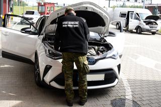 Luksusowe samochody zatrzymane na granicy w Krościenku i Korczowej