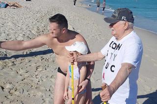 Wałęsa na plaży w Miami