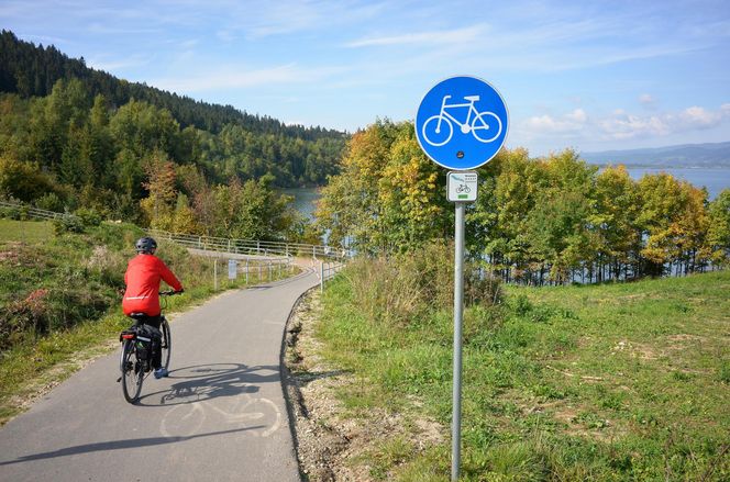 To najpiękniejsza trasa rowerowa w Małopolsce według AI. Ponad dwieście kilometrów czystego piękna! 