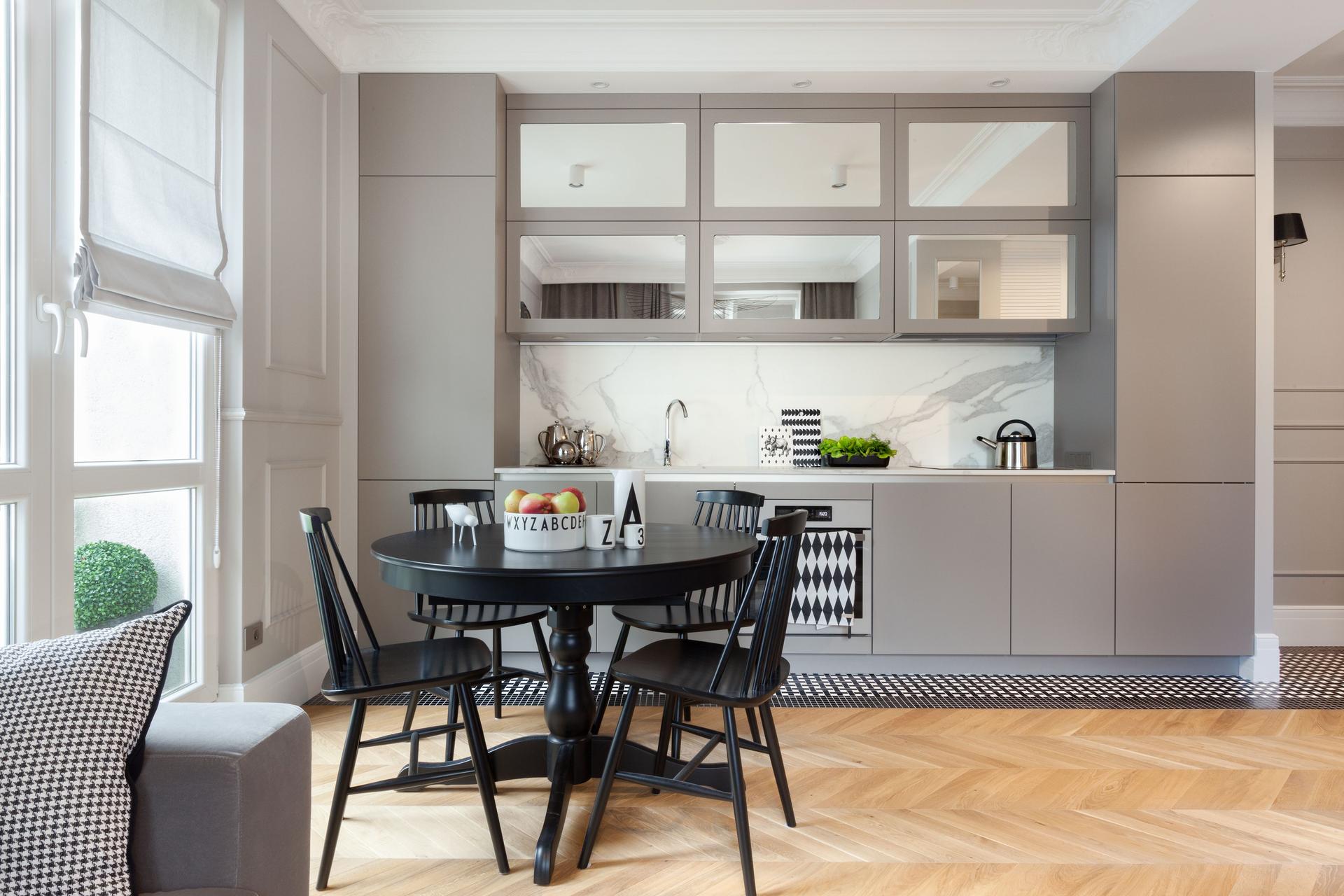 Elegancka kuchnia pary architektów. W 4-metrowej zabudowie zmieścili ...