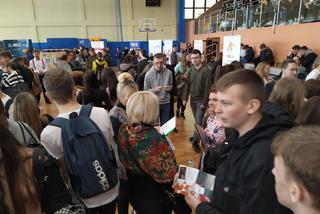 Fotorelacja z 14. Targów Edukacyjnych i dni otwartych w Zespole Szkół Ponadgimnazjalnych nr 3 w Siedlcach