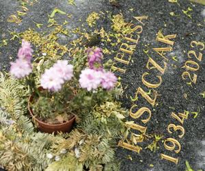 Tak wygląda grób Marii Teresy Kiszczak rok po śmierci
