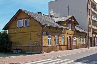 Drewniany dom przy ulicy Daszyńskiego 18