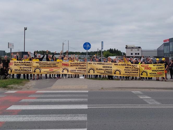 NIE dla CPK. Cała Polska protestuje w Warszawie przed budową portu