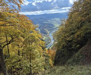 To jedno z najstarszych polskich uzdrowisk najpiękniej wygląda jesienią. Kurowali się w nim Sienkiewicz, Prus, Matejko i Konopnicka