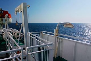 Człowiek za burtą!. Polak wypadł z promu Skania. Dramatyczna akcja ratunkowa na Bałtyku