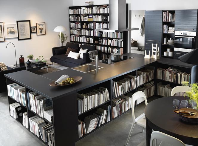 Biblioteczka w ofensywie