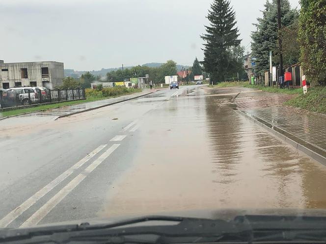 Oberwanie chmury w gminie Zielonki