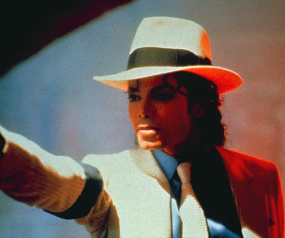 Michael Jackson UKRYTY w ciele tego mężczyzny. Internauci w szoku