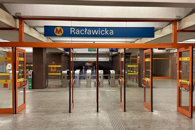 Stacja metra Racławicka