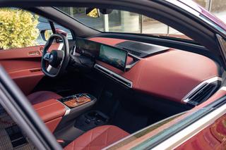 BMW iX xDrive 50